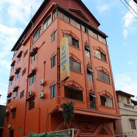 Lucky 2 Guesthouse Phnom Penh Eksteriør billede